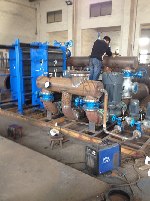 LQGϵ�д�����s��